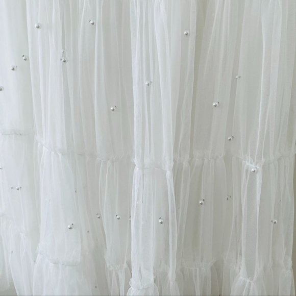 Korean Style Fashion White mesh skirt with pearls - Picture 4 of 5